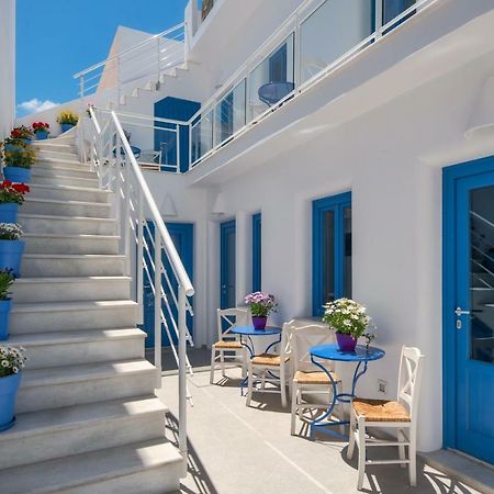 City Break Фира Екстериор снимка